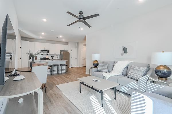 Whispering Pointe Apartments