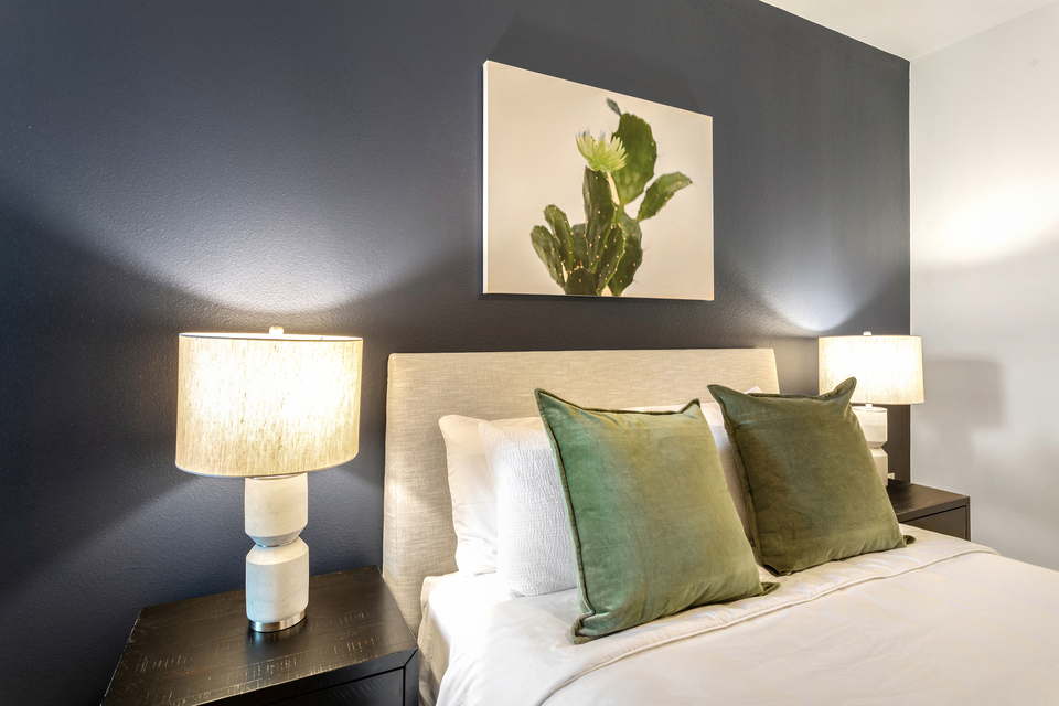 Rent Bell South Lamar 3025 in Austin, TX Landing