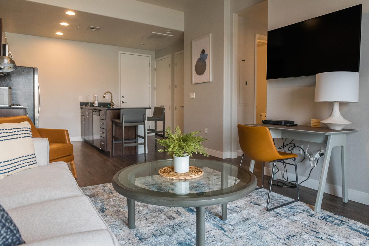 Rent The Gramercy Residences 487A in Las Vegas, NV Landing