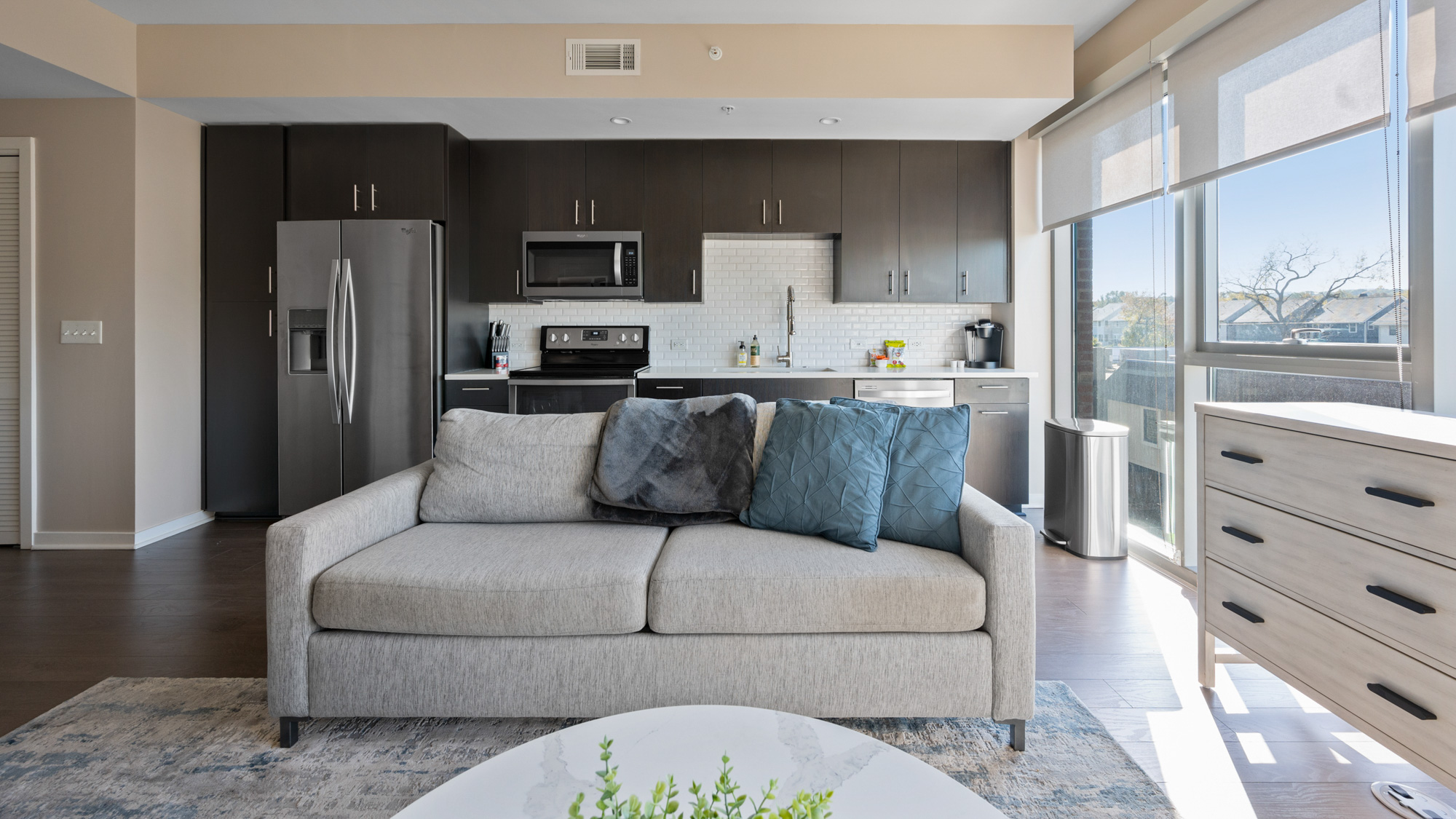 Rent Vertis Green Hills 208 in Nashville, TN Landing