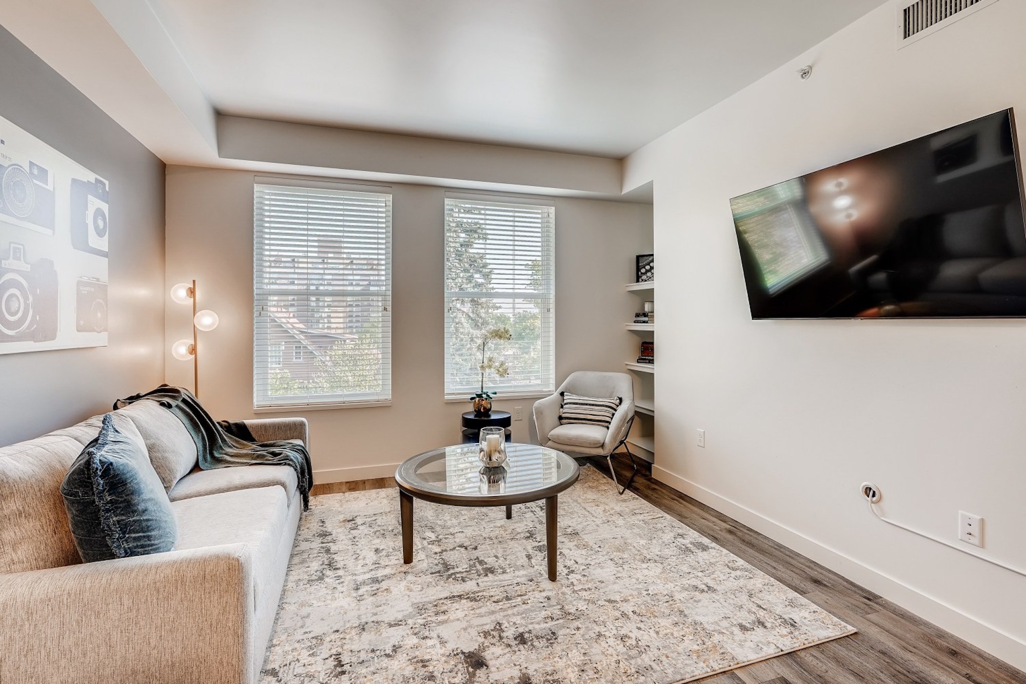 Rent Griffis Cheesman Park 4405 in Denver, CO Landing