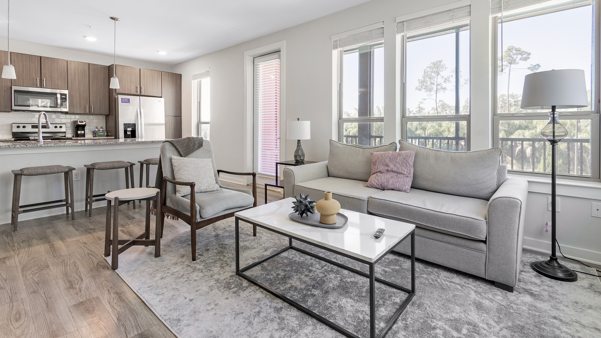 Rent Luxor Club 1124 in Jacksonville, FL Landing