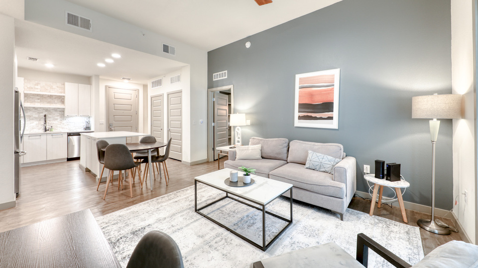 Rent Seazen Rocky Point Apartments 125 in Tampa, FL Landing