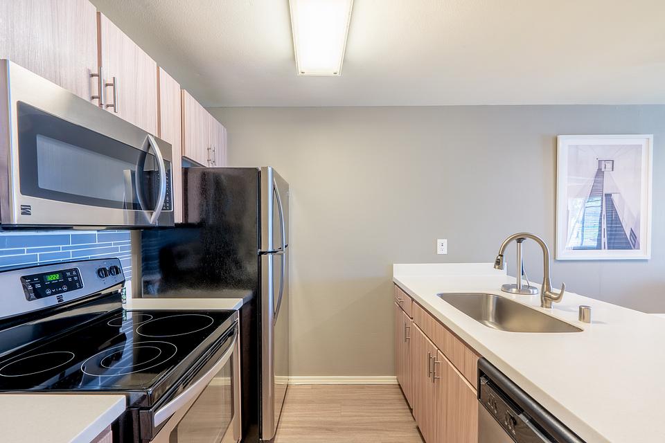 Rent Griffis Belltown 2116 in Seattle, WA Landing