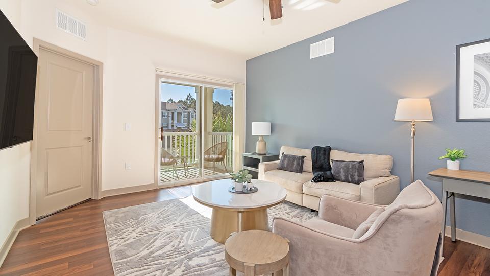 Rent Oakleaf Plantation 923 in Jacksonville, FL Landing