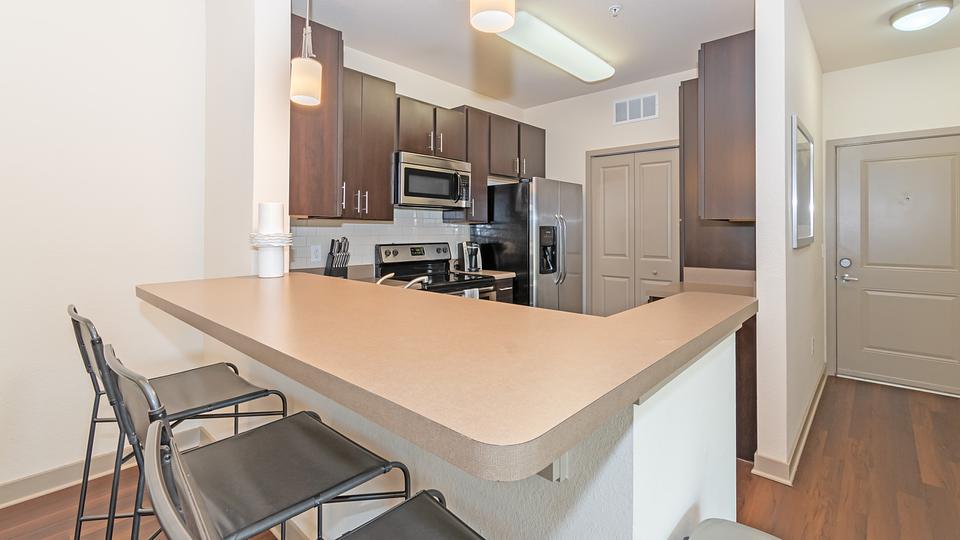 Rent Oakleaf Plantation 923 in Jacksonville, FL Landing