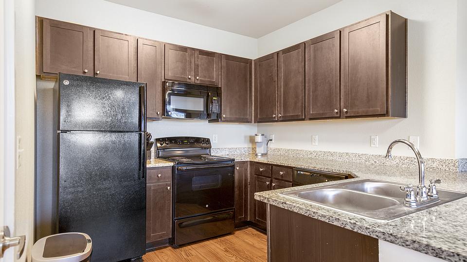 Rent Pecos Flats Apartments 1616208 in San Antonio, TX Landing