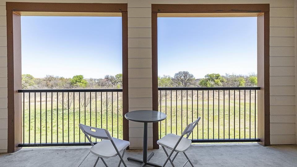 Rent Pecos Flats Apartments 1616208 in San Antonio, TX Landing