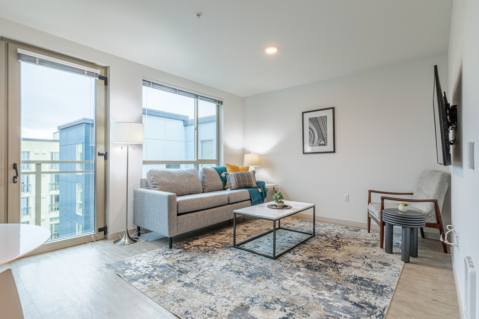 Rent Bowman 436 in Seattle, WA Landing