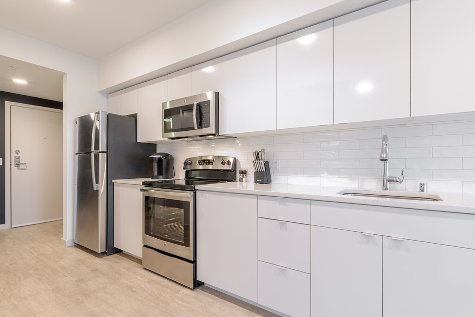 Rent Bowman 436 in Seattle, WA Landing