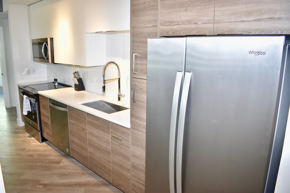 Rent 10X Riverwalk Apartments 910 in Fort Lauderdale, FL Landing