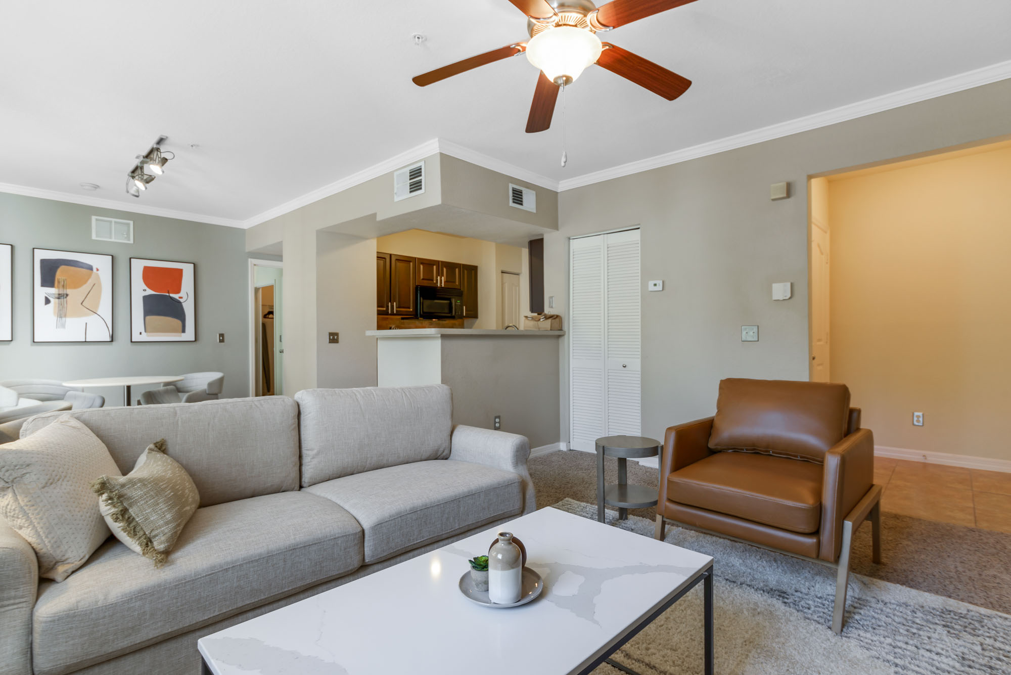 Rent Enders Place at Baldwin Park 02205 in Orlando, FL Landing