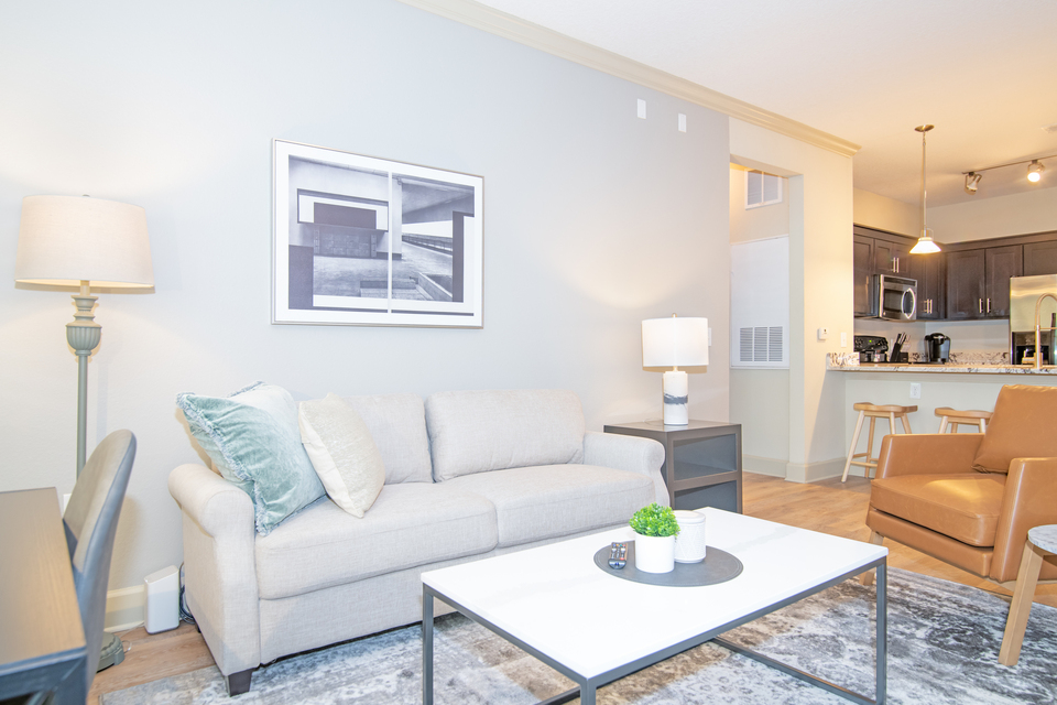 Rent Citigate Apartments 1013 in Jacksonville, FL Landing