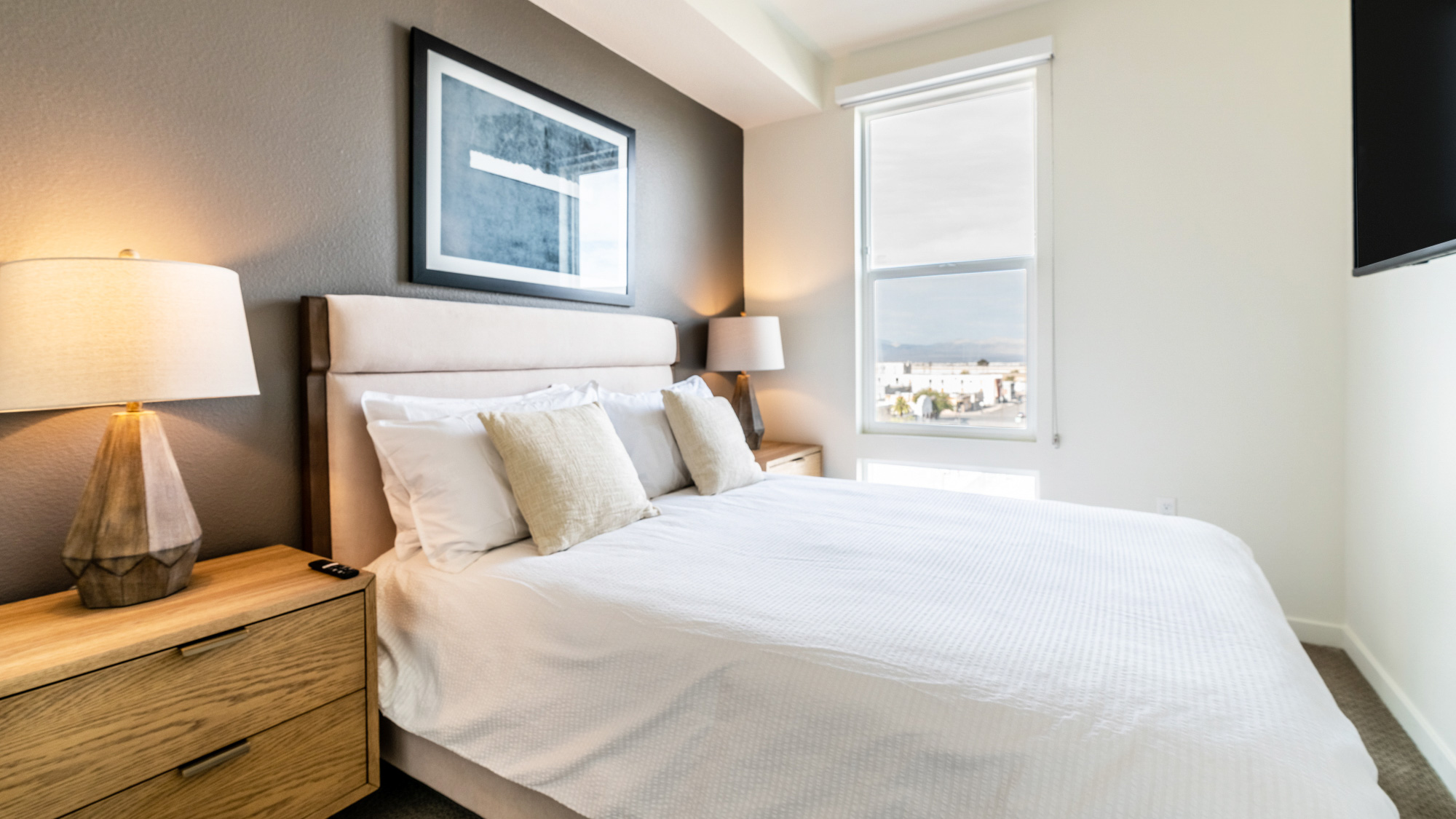 Rent Ely on Fremont 478 in Las Vegas, NV Landing