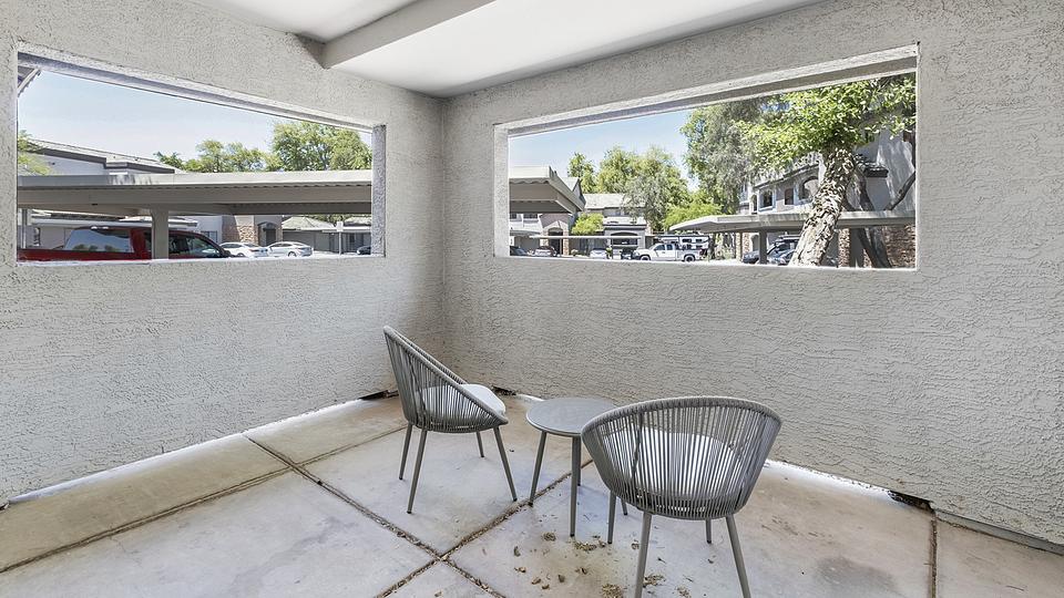 Rent Lazo Apartments 1113 in Chandler, AZ Landing