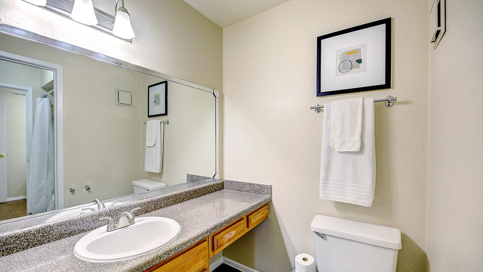 Rent The Reserve At Research Park Apartments 47103 in Huntsville, AL