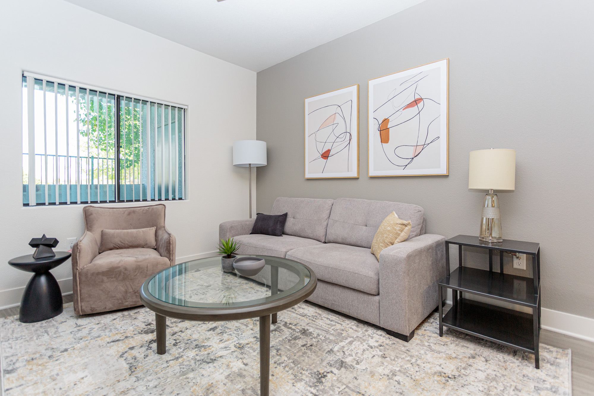 Rent The SW Apartments 1085 in Las Vegas, NV Landing