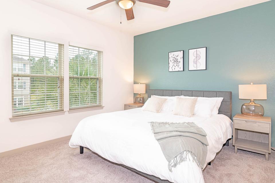 Rent Oakleaf Plantation 727 in Jacksonville, FL Landing