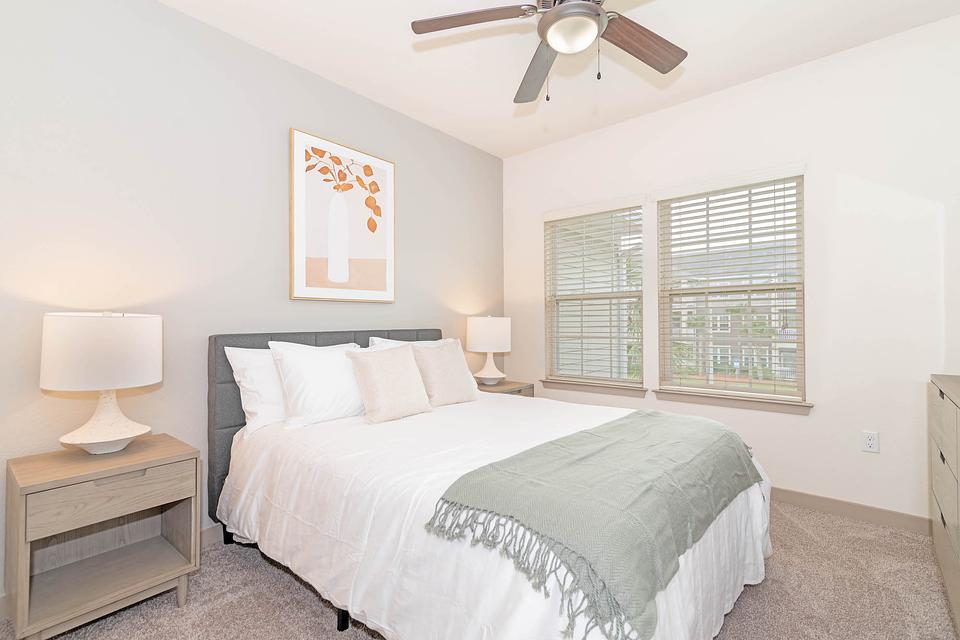 Rent Oakleaf Plantation 727 in Jacksonville, FL Landing