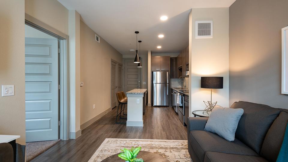 Rent Bridge at Henley 277 in Austin, TX Landing