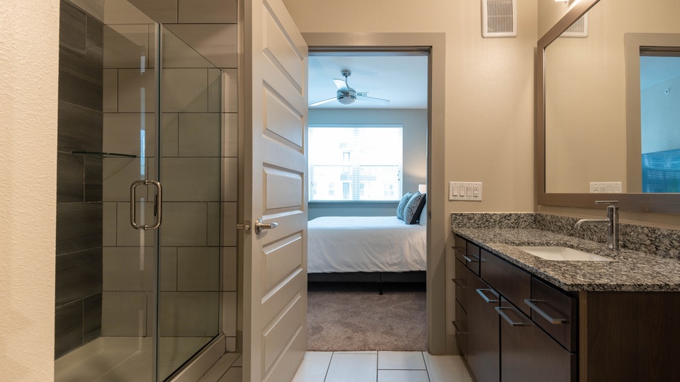 Rent Bridge at Henley 277 in Austin, TX Landing