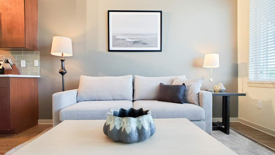 Rent LoHi Gold 107 in Denver, CO Landing