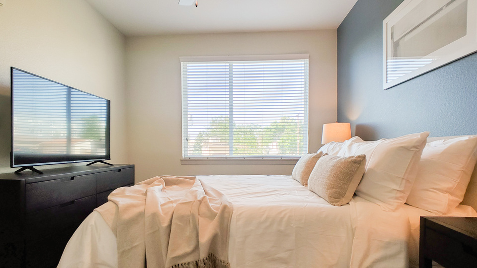 Rent LoHi Gold 107 in Denver, CO Landing