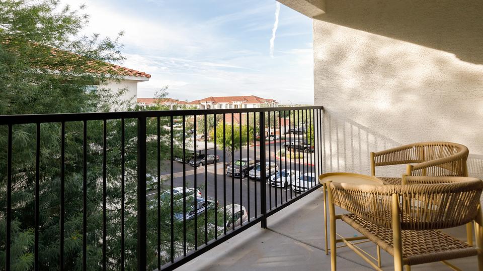 Rent Cortland Mountain Vista 3049 in Mesa, AZ Landing