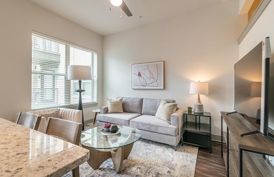 Rent Lucia 2453 in Frisco, TX Landing