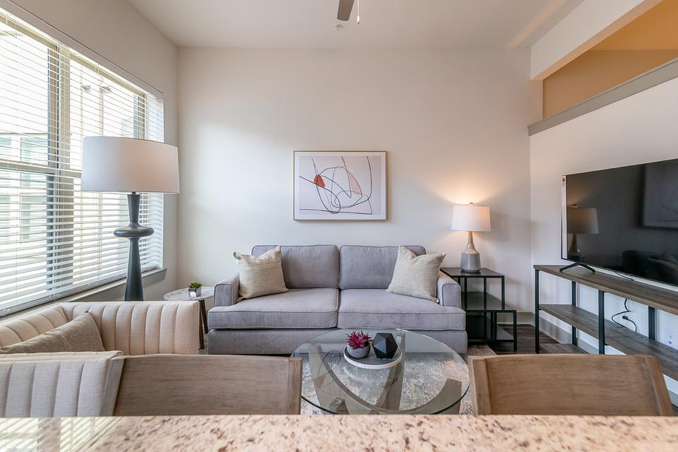 Rent Lucia 2453 in Frisco, TX Landing