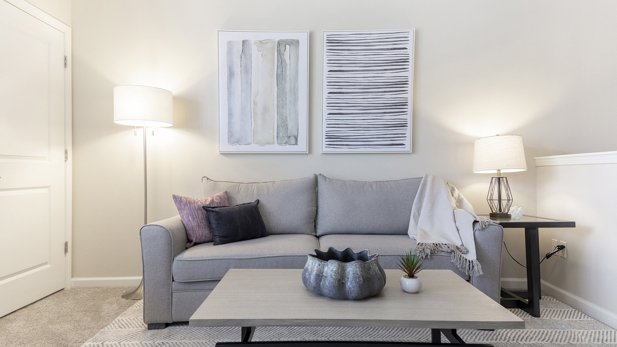 Rent Waterford at Southlands 14204 in Aurora, CO Landing