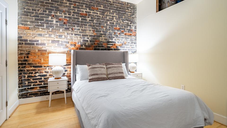 Rent Mayton Transfer Lofts 410 in Petersburg, VA Landing