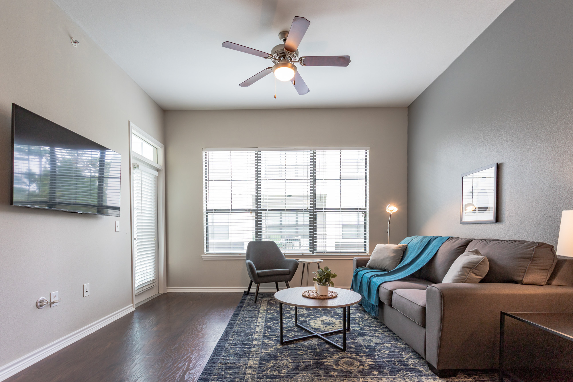 Rent Palazzo at Cypresswood 2203 in Houston, TX Landing