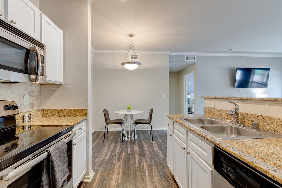 Rent Dane Park Grapevine 2325 in Grapevine, TX Landing