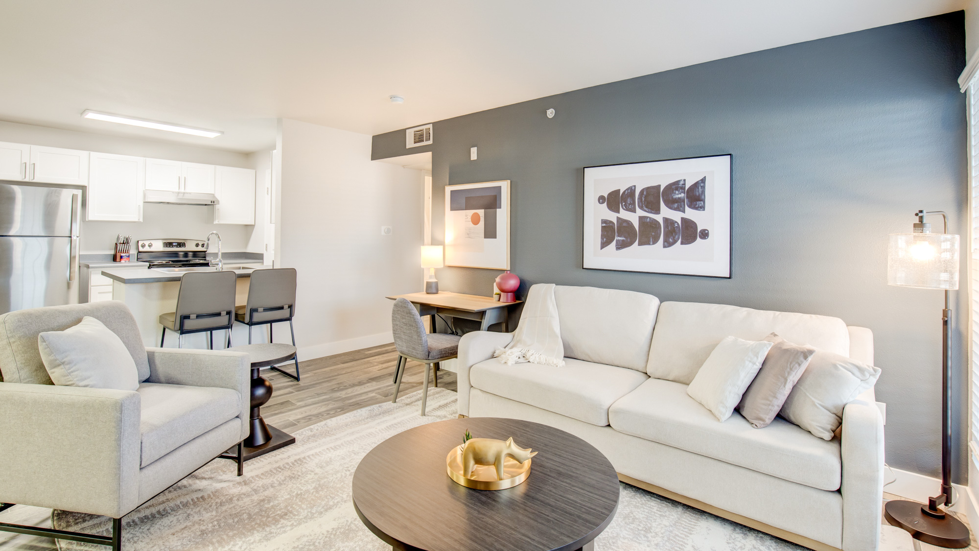 Rent Maison's Landing 1035 in Taylorsville, UT Landing