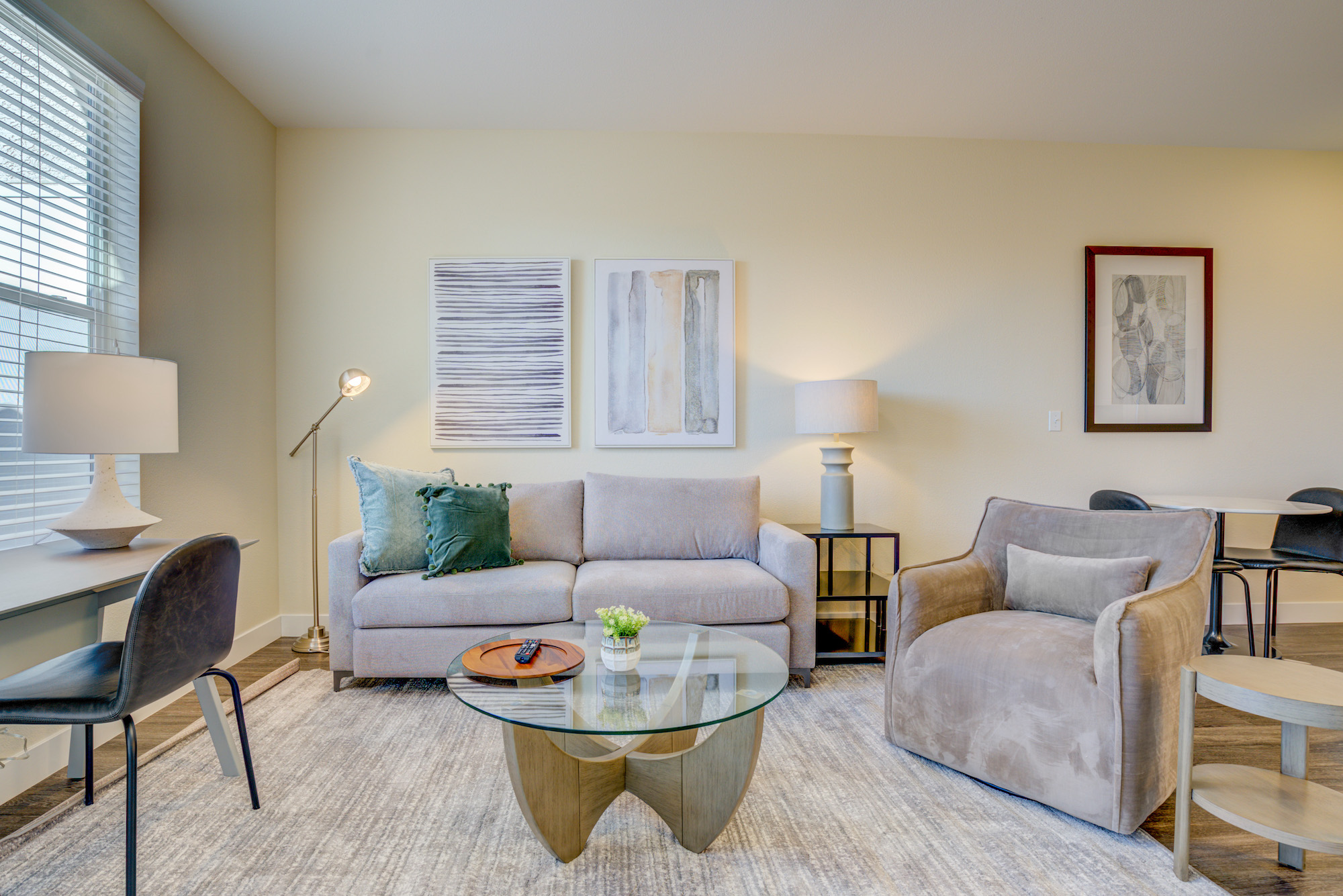 Rent Vida Luxury Apartments 0127 in Reno, NV Landing