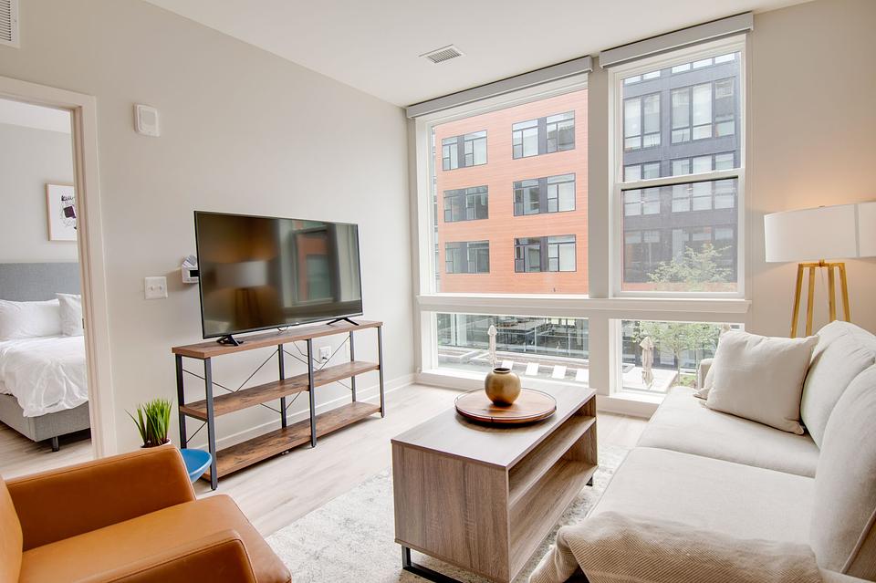 Rent Arrowwood Modern Apartments 202 in North Bethesda, MD Landing