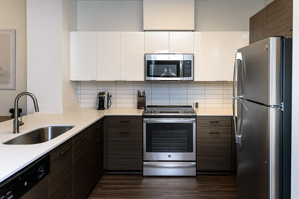 Rent Griffis Lake Washington Apartment Homes 031506 in Renton, WA