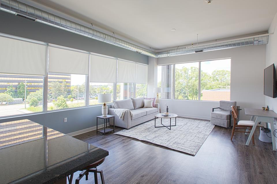 Rent Arbor Lofts 3101 in Southfield, MI Landing