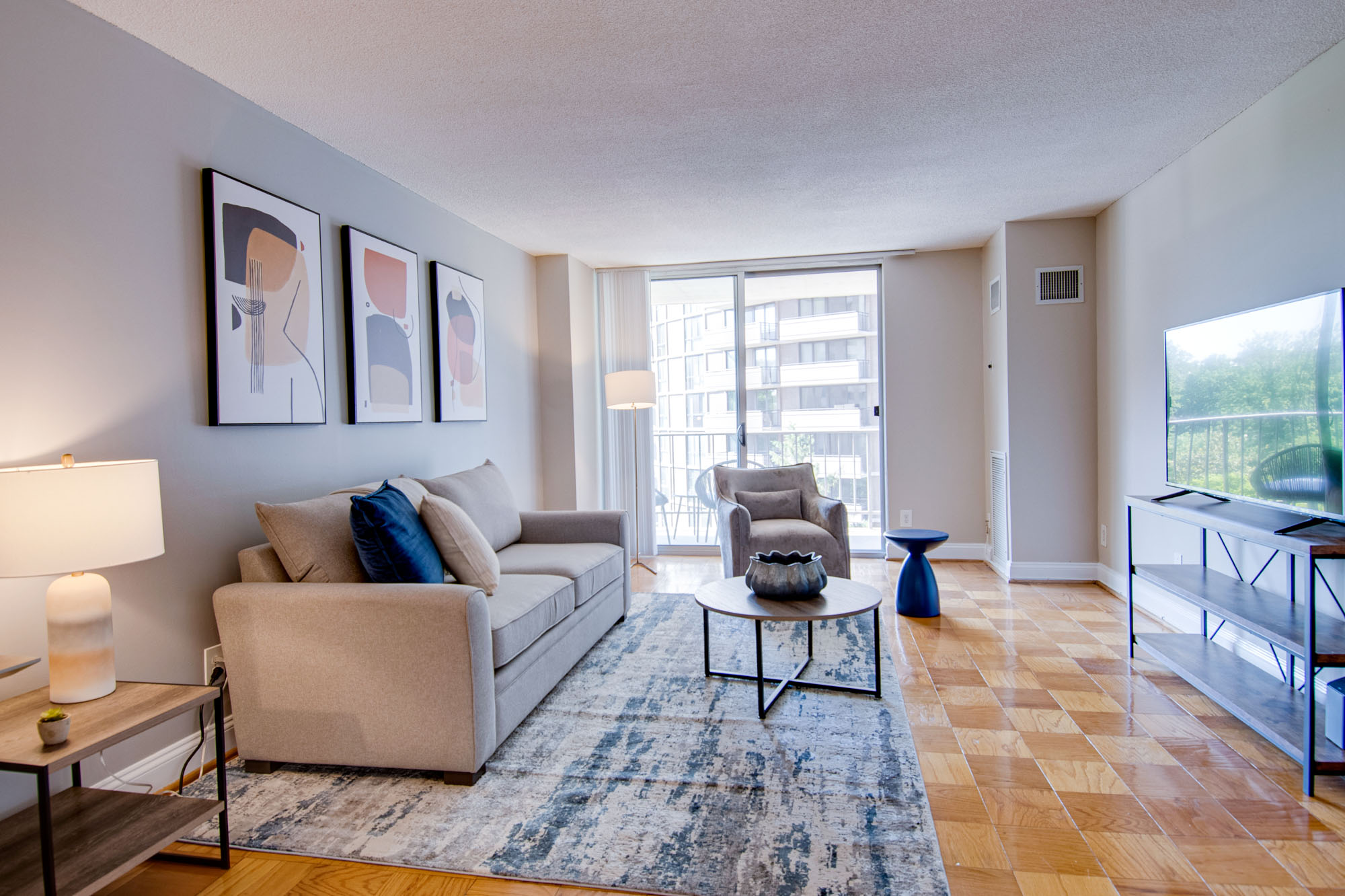 Rent North Park Apartments 0614 in Chevy Chase, MD Landing