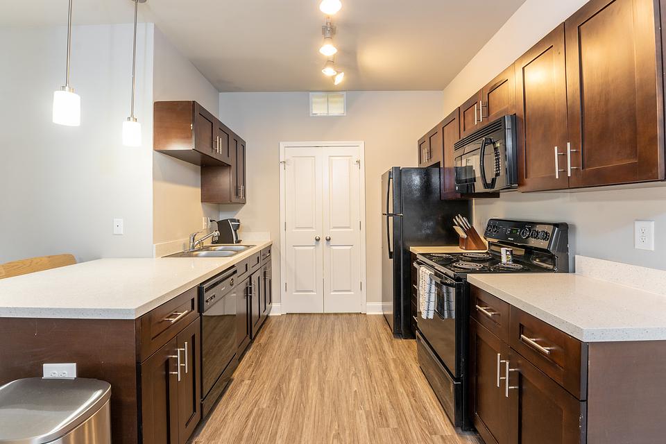 Rent The Apartments at Shade Tree 311 in Johns Island, SC Landing