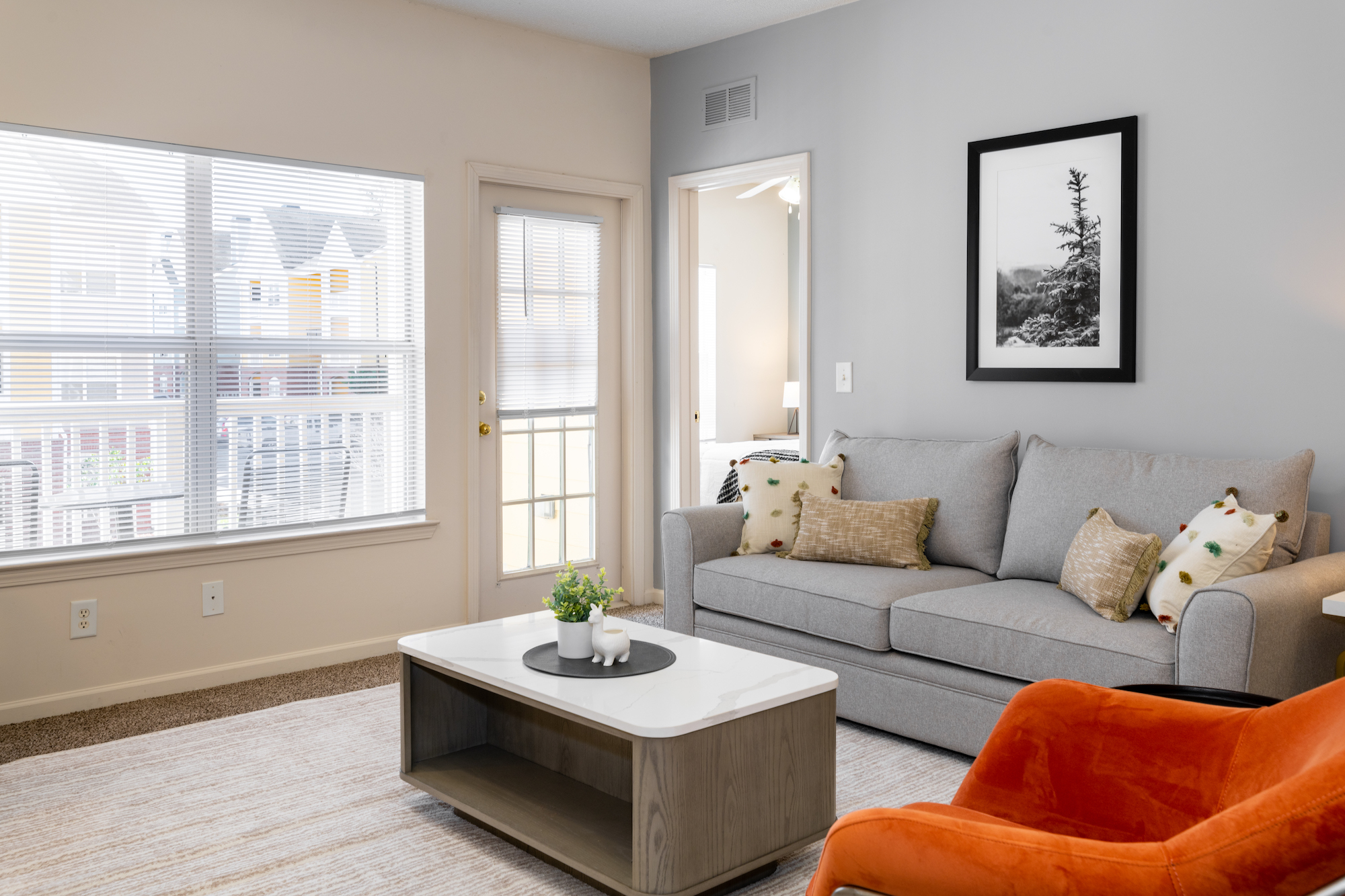 Rent Oaks at Normandy 516 in Jacksonville, FL Landing