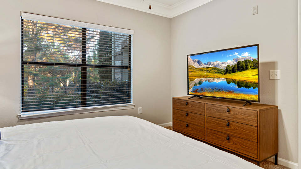 Rent Waterstone Apartments 8001 in Buford, GA Landing