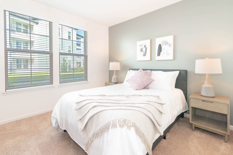 Rent Tapestry Westland Village 417 in Jacksonville, FL Landing