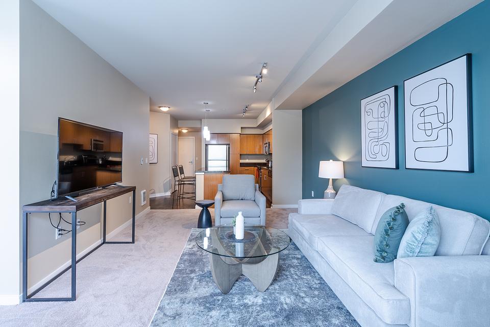 Rent Waterscape Juanita Village A209 in Kirkland, WA Landing