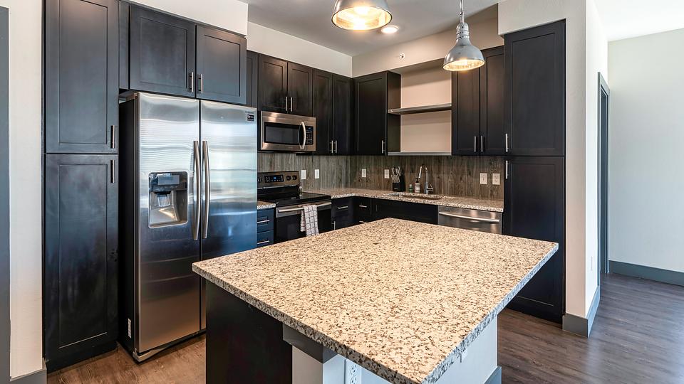 Rent Broadstone Montane 08307 in Parker, CO Landing