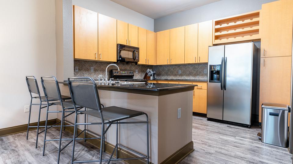 Rent The Millennium Towne Center 1309 in Baton Rouge, LA Landing