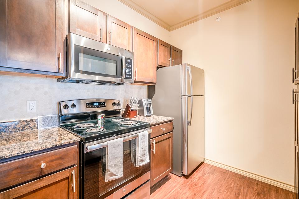 Rent Pecan Springs 2303 in San Antonio, TX Landing