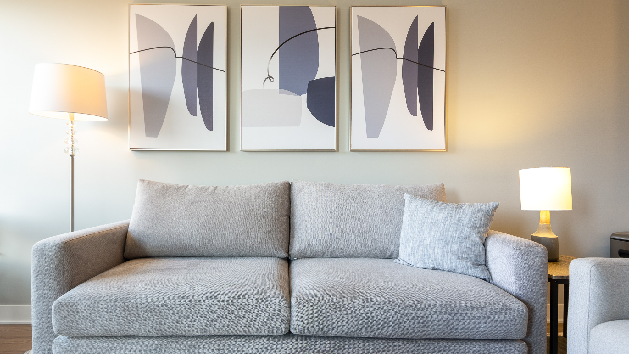 Rent Grand Flats 311 in St Louis, MO Landing