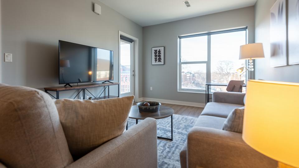 Rent Grand Flats 311 in St Louis, MO Landing